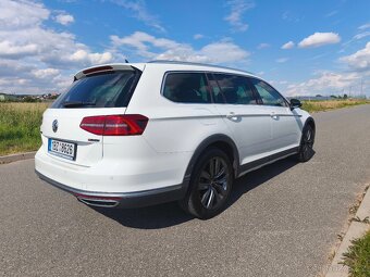 Volkswagen Passat Variant ALLTRACK - 4