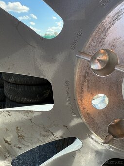 BRIDGESTONE 215 / 60 R17 C VW T7 - 4