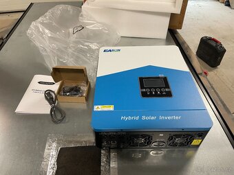 EASUN POWER Hybridní měnič 4.2KW s wifi - 4