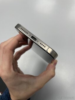 Apple iPhone 16 Pro Max 256GB Natural Titanium - 4