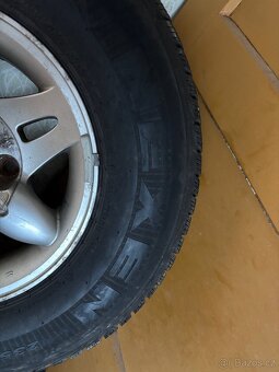 Kola Nissan Terrano 235/75 r15 - 4