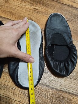 gymnastické cvičky vel 35 - 4