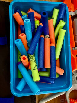 Nerf pistole + doplňky - 4