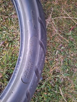 Více pneu na moto - 4