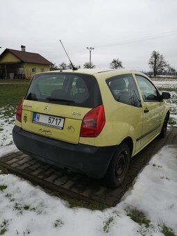 Citroen C2 1,1i 2004 - 4