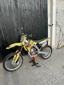 Suzuki 250 rmz - 4