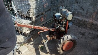 Prodám funkční motor na ČZ 175/502.03 - 4