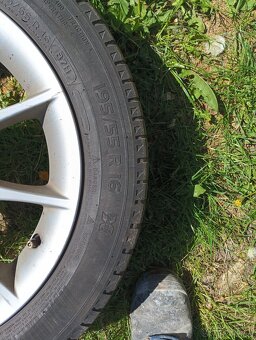 Prodám originál sadu 5 ks. ALU kol "16" Toyota. - 4