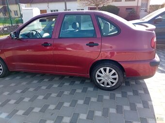 Seat Cordoba 1.4 REZERVACE - 4