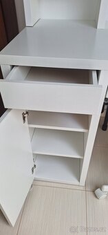 IKEA DĚTSKÝ PSACÍ STŮL MICKE + ŽIDLE IKEA. - 4