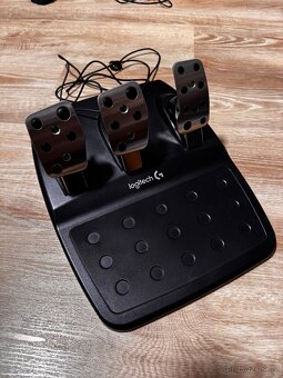Logitech G29 Driving Force vč. Force Shifter - 4