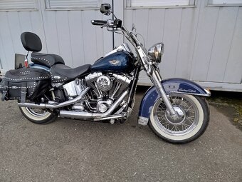 Harley Davidson heritage softail FLSTC - 4