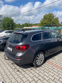 OPEL ASTRA COMBI - 4