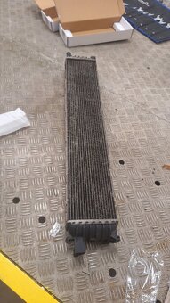 Díly audi s7 chladič, miltek resonator - 4