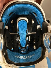 Nová hokejová helma Bauer RE AKT 65 Combo SR - 4