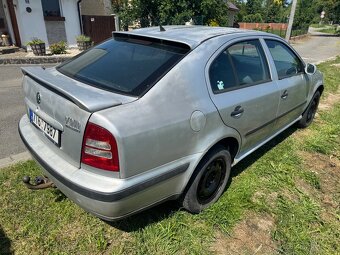 Octavia 1 1.9tdi 81kw - 4