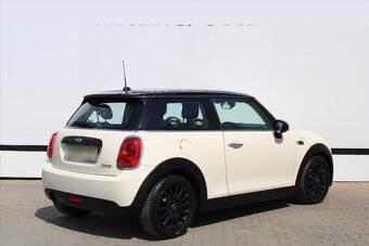 Mini Cooper 1.5T 100kW LED ČR (2016) - 4