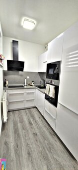 NOVOSTAVBA 1+KK s balkonem - 4
