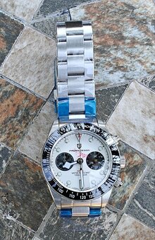 Nový, sportovní chronograph, (strojek Seiko VK64, 100M - 4