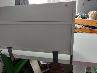 Rostoucí stůl PÄHL Ikea - 4