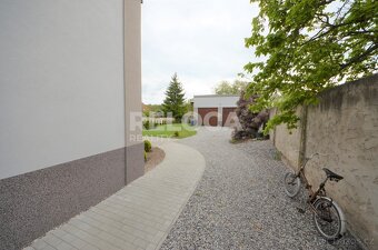 Bytový dům se čtyřmi bytovými jednotkami, Kolínská ul., Nymb - 4