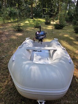 nafukovaci člun - 4