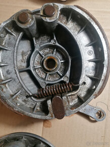 Prodám brzdové štíty na skútr ČZ 175-501,502, ..prase - 4