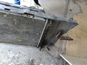 lancia thema chladič vč. klimatizace, sahara - 4