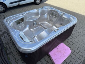 Vířivka USA Hot spring Jett seter - 4