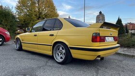 BMW E34 540i Manual V8 - 4