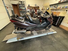 HONDA FORZA 250 - 4