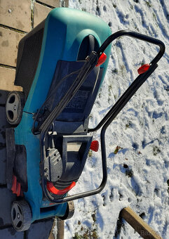 Elektrická sekačka Bosch Rotak 34 - na náhradní díly - 4