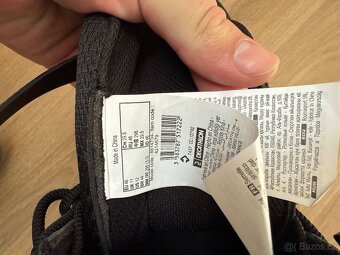 Kolečkové brusle, vel. 46 + sada chráničů - 4