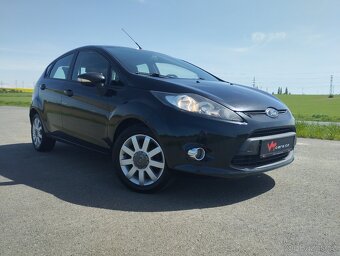 FORD FIESTA 1,2 2X KOLA, 60KW,VELMI PĚKNÝ STAV. - 4
