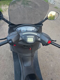 Piaggio X9 125/210 - 4
