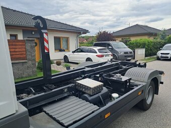 Mercedes Benz Atego 815 hákový nosič kontejneru - 4