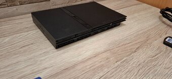 PS 2 - Playstation 2 - 4