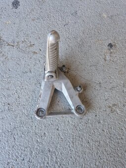 Ducati 1098 S H7 07-08 přední stupačky s držákem - 4