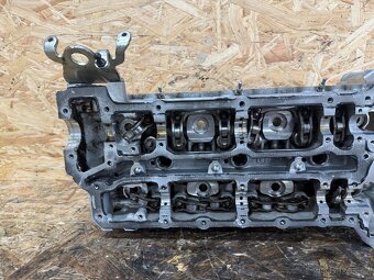 PRAVÁ HLAVA VÁLCŮ MERCEDES 3.0 CDI  A6420100821 - 4