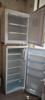 Daruji ledničku s mrazákem - 4