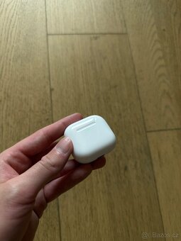 Apple AirPods 4 - 4