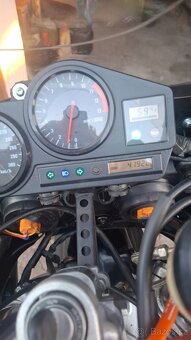 Honda cbr 900rr - 4