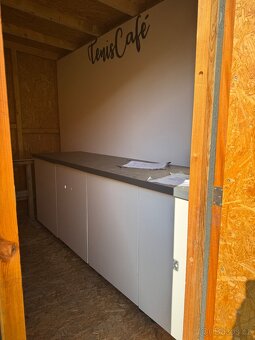 Designový prodejní stánek - 4