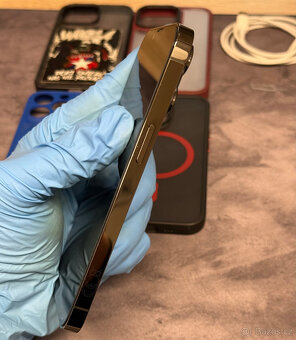 Apple iPhone 13 Pro 128 GB Graphite / nová Apple batéria - 4