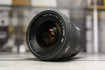 SIGMA 24-70//2,8 EX DG Ni/F
- 4