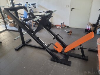 Leg press / Hacken dřep - 4