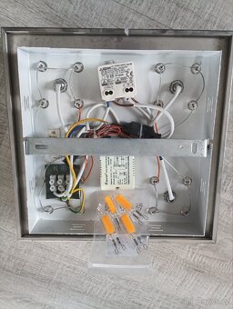 Stropní svítidlo 26x26 - 4