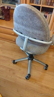 Dětská ergonomická židle k psacím stolu - 4