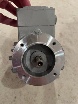 Elektromotor Siemens 0,12kw - 4