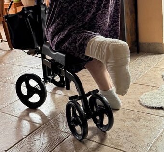 Kolenní koloběžka - 4